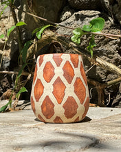 Load image into Gallery viewer, Kuffiyeh Cup no. 7