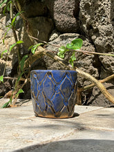 Load image into Gallery viewer, Kuffiyeh Cup no. 10