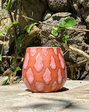 Load image into Gallery viewer, Kuffiyeh Cup no. 2