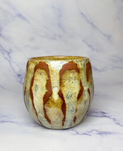 Load image into Gallery viewer, Kuffiyeh Cup no. 11