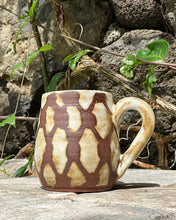 Load image into Gallery viewer, Kuffiyeh Mug no. 2