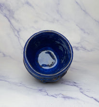 Load image into Gallery viewer, Tia Hug