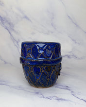 Load image into Gallery viewer, Tia Hug