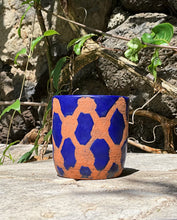 Load image into Gallery viewer, Kuffiyeh Cup no. 13