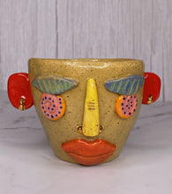 Load image into Gallery viewer, Strawberry Nose Golden Friend
