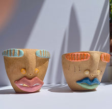 Load image into Gallery viewer, Golden Tavi