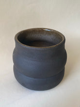 Load image into Gallery viewer, Cacao Vase