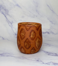 Load image into Gallery viewer, Kuffiyeh Cup no. 8
