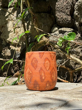 Load image into Gallery viewer, Kuffiyeh Cup no. 8
