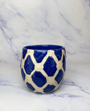 Load image into Gallery viewer, Kuffiyeh Cup no. 12
