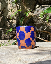 Load image into Gallery viewer, Kuffiyeh Cup no. 13
