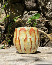 Load image into Gallery viewer, Kuffiyeh Cup no. 11
